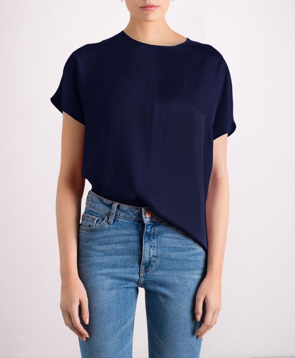 Revolution top in navy blue